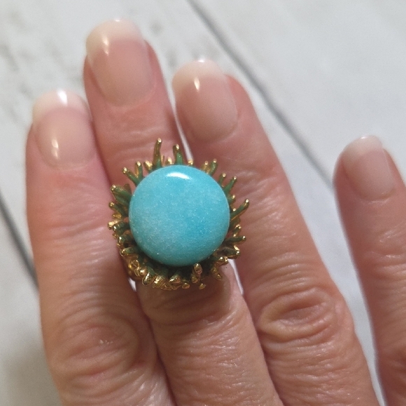 Plunder Gold Ring with Aqua Stone - Picture 5 of 6